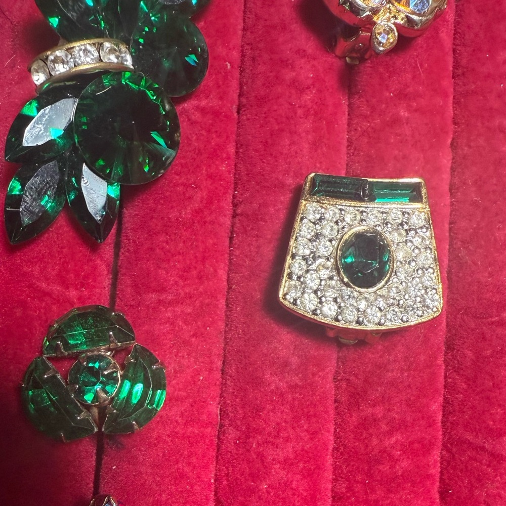 Single Clip-On Vintage Earrings Green Rhinestones - Picture 3 of 8